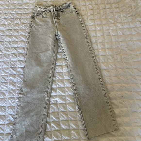 Zara gray denim - Picture 1 of 9
